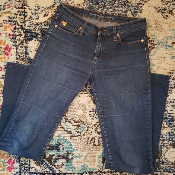 TALL Second Yoga Jeans. Size 27 - Picture 4 of 9